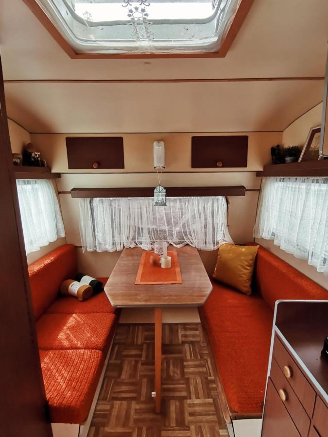 Camp Oaza,Lipa 호텔 센틴제 외부 사진